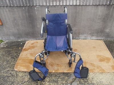 一部地域を除く カルティマ介助式 CRT-8 シート焼けあり TS-25-1022-04