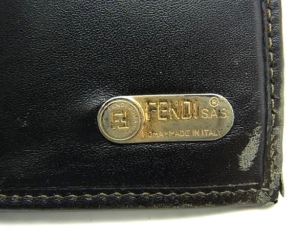 【美品】フェンディ ペカン柄 PVC 二つ折り ハーフムーン 財布 ヴィンテージ Yahoo!オークション - 1円 FENDI フェンディ 2810 01692
