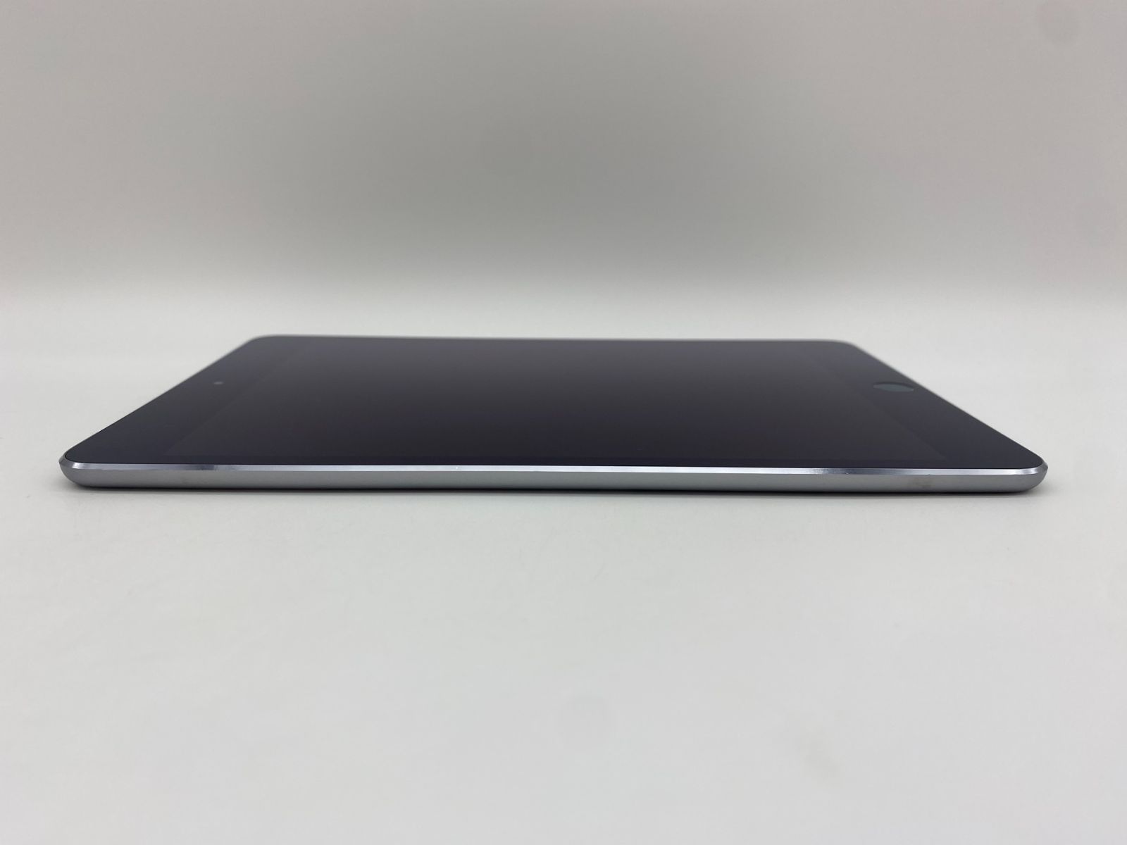 ☆美品☆iPad mini 第4世代 7.9インチ 16GB スペースグレイ