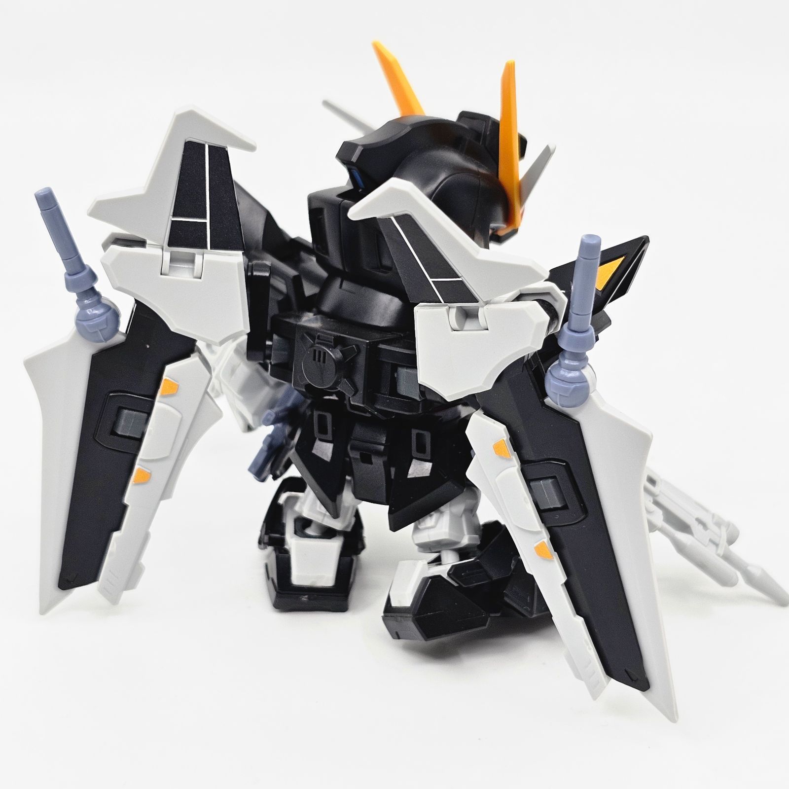 ガンプラ組立済みジャンクセット ストライクノワールガンダム スターゲイザー　等 ガンプラ組立済みジャンクセット ストライクノワールガンダム