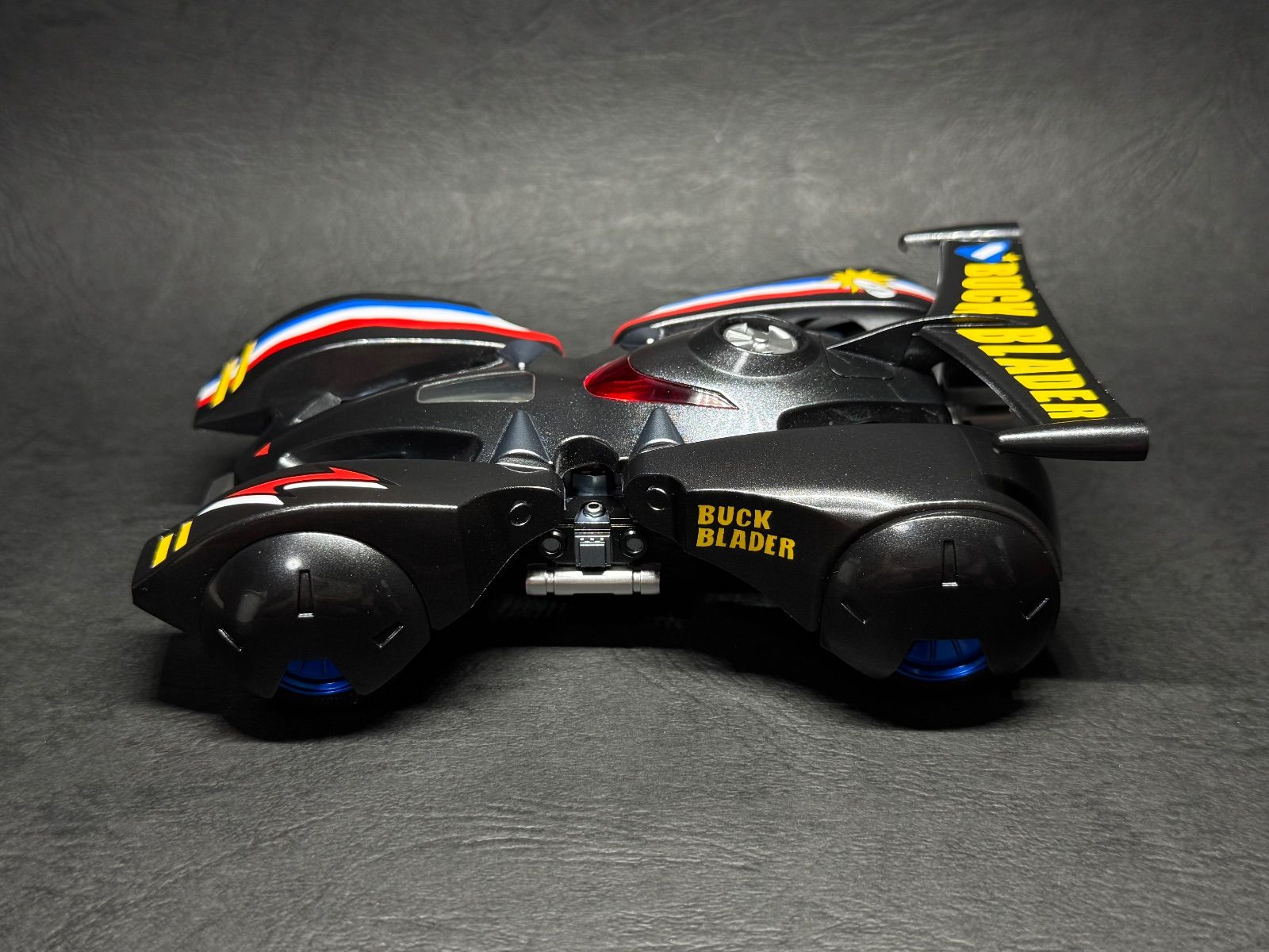 塗装済み完成品◇ミニ四駆 バックブレーダー 1号機 アニメ仕様 発光Ver