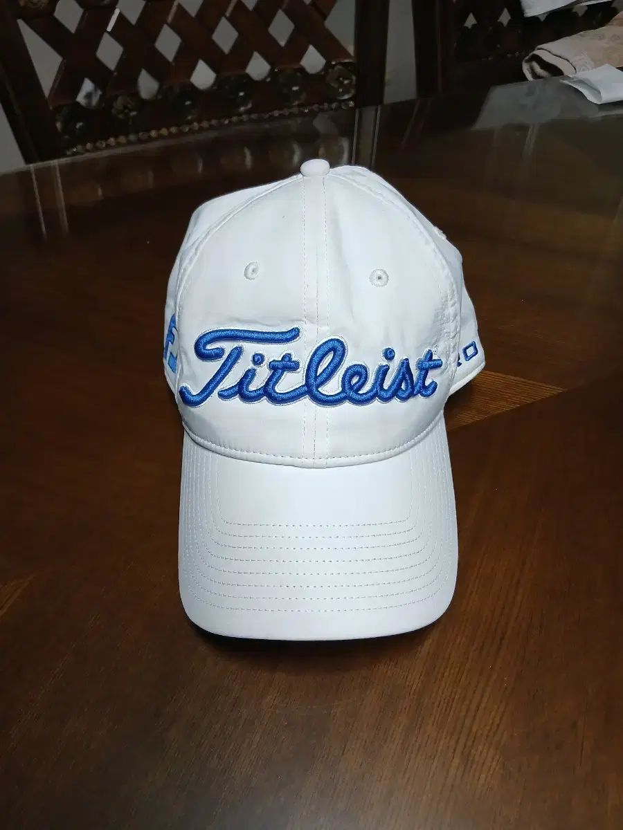 Titleist タイトリスト ホワイトデニム地 キャップ 帽子 ユニセックス① Titleist タイトリスト ゴルフ キャップ 帽子 メンズ 男性 紳士