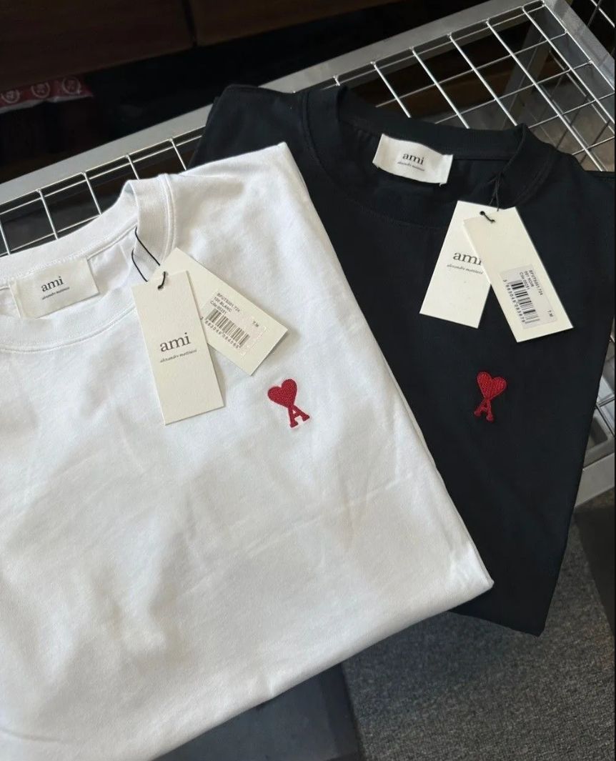 アミパリス　AMIPARIS ピンク ハート刺繍 半袖Tシャツ アミパリス Ami Paris ami paris Tシャツ BFUTS005.726 半袖