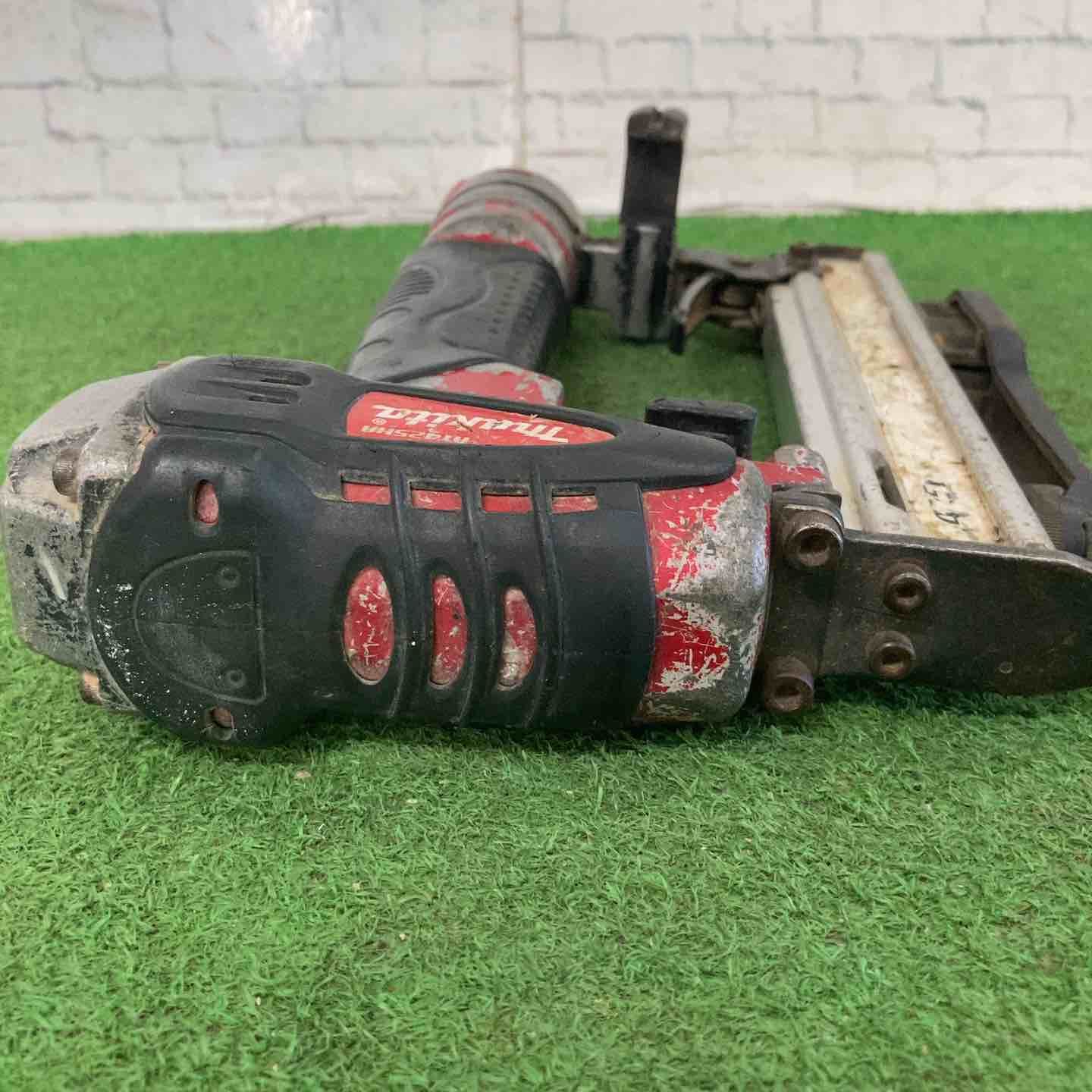 高圧エアタッカ AT425HA