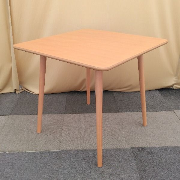 机・テーブル 【】 TON 角テーブル ダイニングテーブル カフェテーブル 