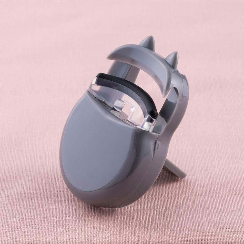 HERMES☆未使用品 アイラッシュカーラー ル クルブ-シル ビューラー HERMES☆未使用品 アイラッシュカーラー ル クルブ-シル ビューラー