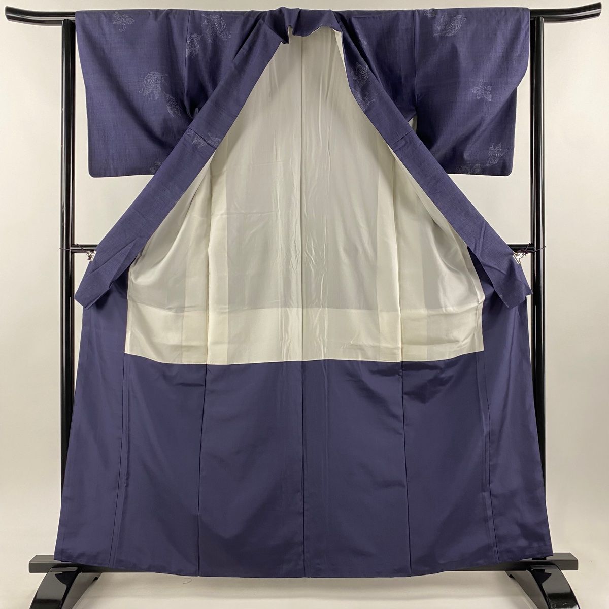 結城紬 身丈162cm 裄丈62.5cm S 袷 本場結城紬 証紙 蝶 亀甲絣 青紫  