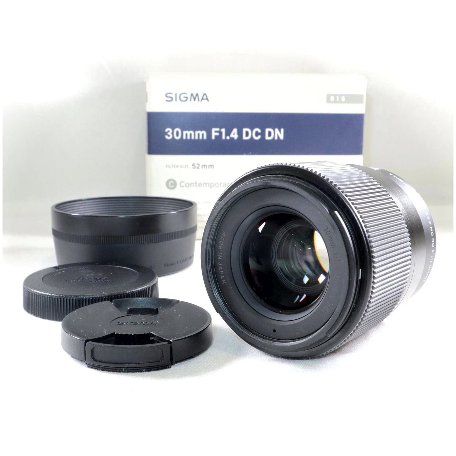 美品》 単焦点レンズ SIGMA 30mm F1.4 DC DN Contemporary 016 SONY 