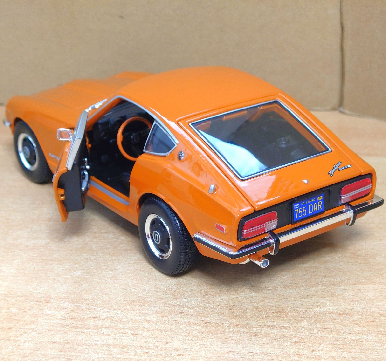 1/18 マイスト　1971 ダットサン 240Z　フェアレディZ Amazon | マイスト 1/18 1971 ダットサン 240Z フェアレディZ