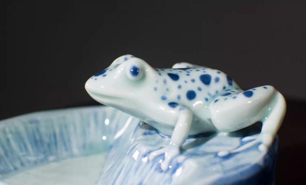 蛙墨池 景徳鎮 陶磁器 硯 文房四宝 毛筆筆舐 置物 - メルカリ