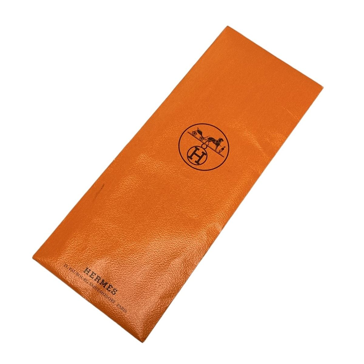 HERMESエルメススカーフ カレ90 暖炉のそばで カレ 90