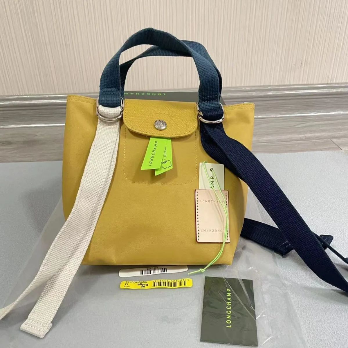 値下げ！ロンシャン LONGCHAMP ミニトートバッグS ル プリアージュ リプレイ トップハンドルバッグ 2023限定 - メルカリ