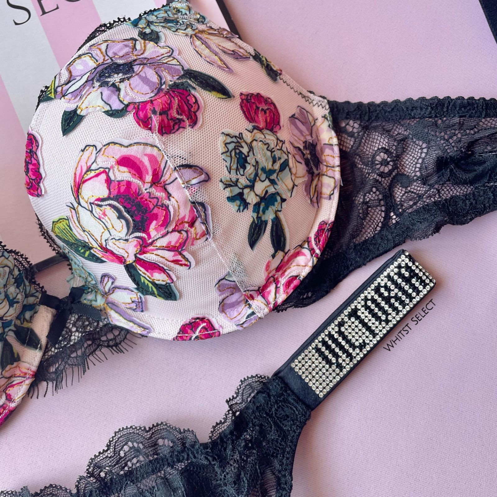 【３２Ｃ/Ｓ】プッシュアップブラ＆ソング Victoria's Secret 32C/XS】プッシュアップブラ＆ソング Victoria's Secret - メルカリ