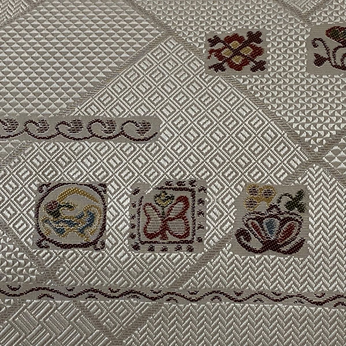 幾何学 ピンクベージュ