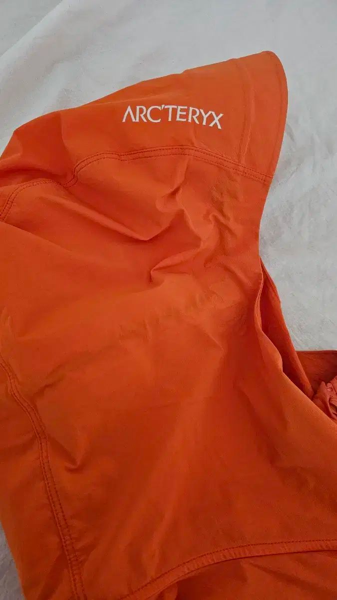 ARC TERYX アークテリクス GAMMA ガンマ ライトウェイト 軽量 フーディー パーカー ソフトシェル ウィンドブレーカー