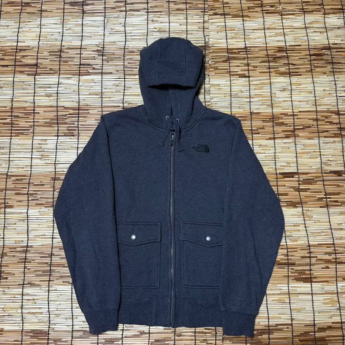 【雷市場（ポンジャン）商品韓国直送】 THE NORTH FACE(ザノースフェイス) 黒 ツーポケット フード付き ジップアップパーカー m