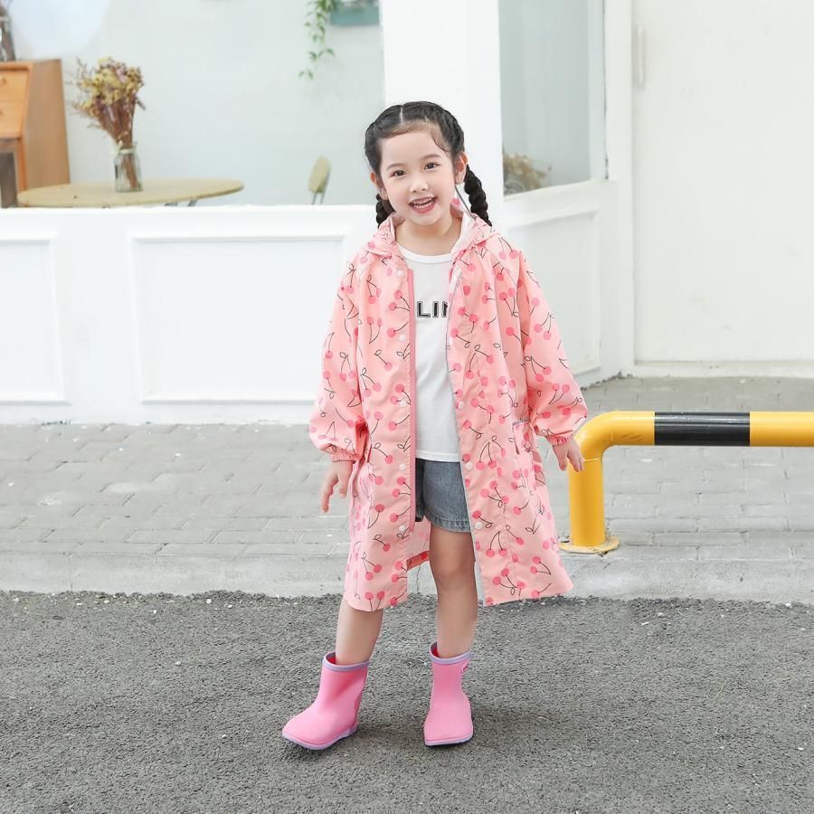 [kids foret] レインコート キッズ 子供 女の子 通園 通学 ランドセル対応 撥水加工 いちご ユニコーン 収納バッグ (S サックス， S) [S サックス] [S 90-100cm]