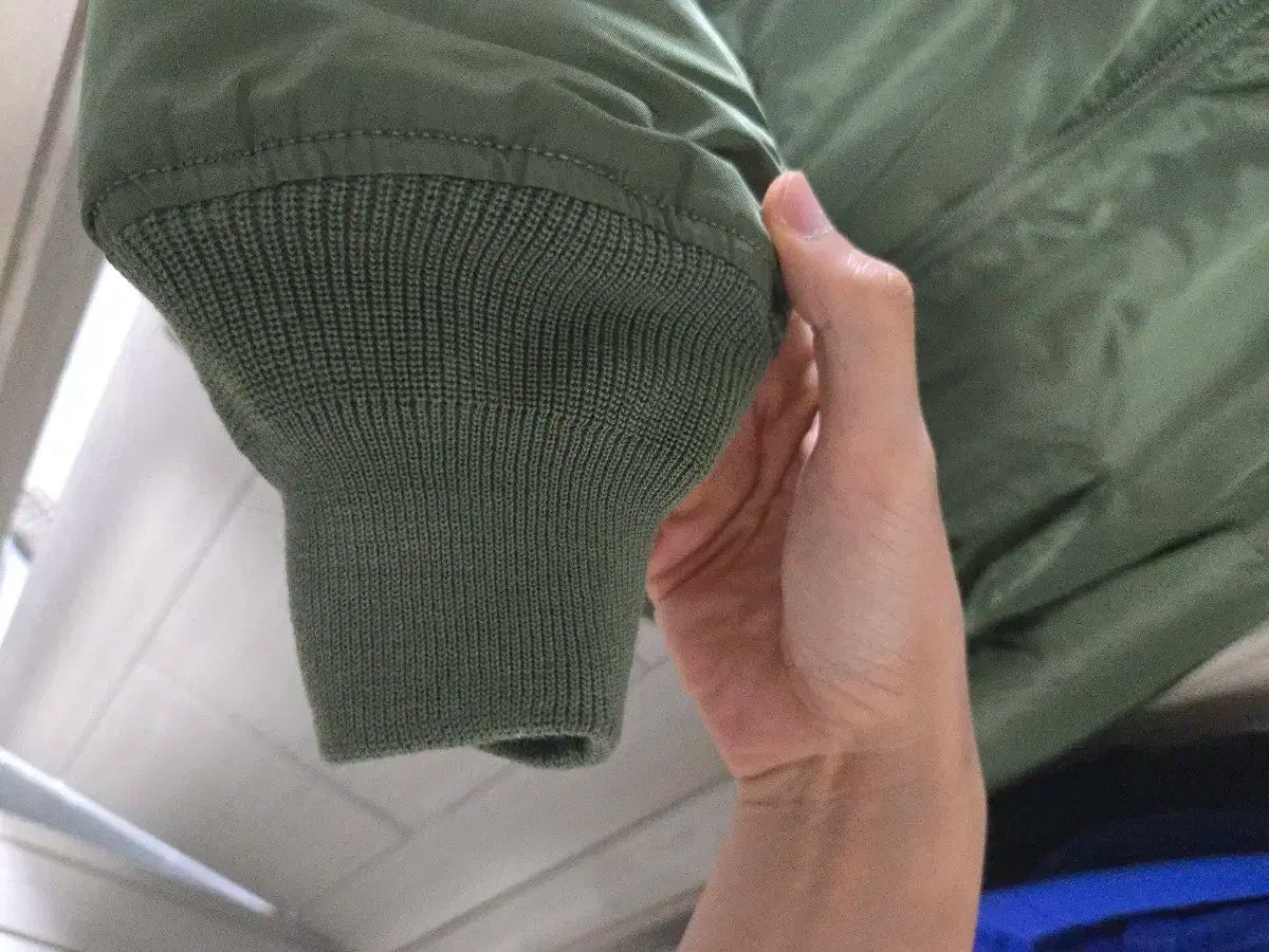 アルファ インダストリーズ MA-1 レギュラーフィット L サイズ KANDAIZUMI_COM