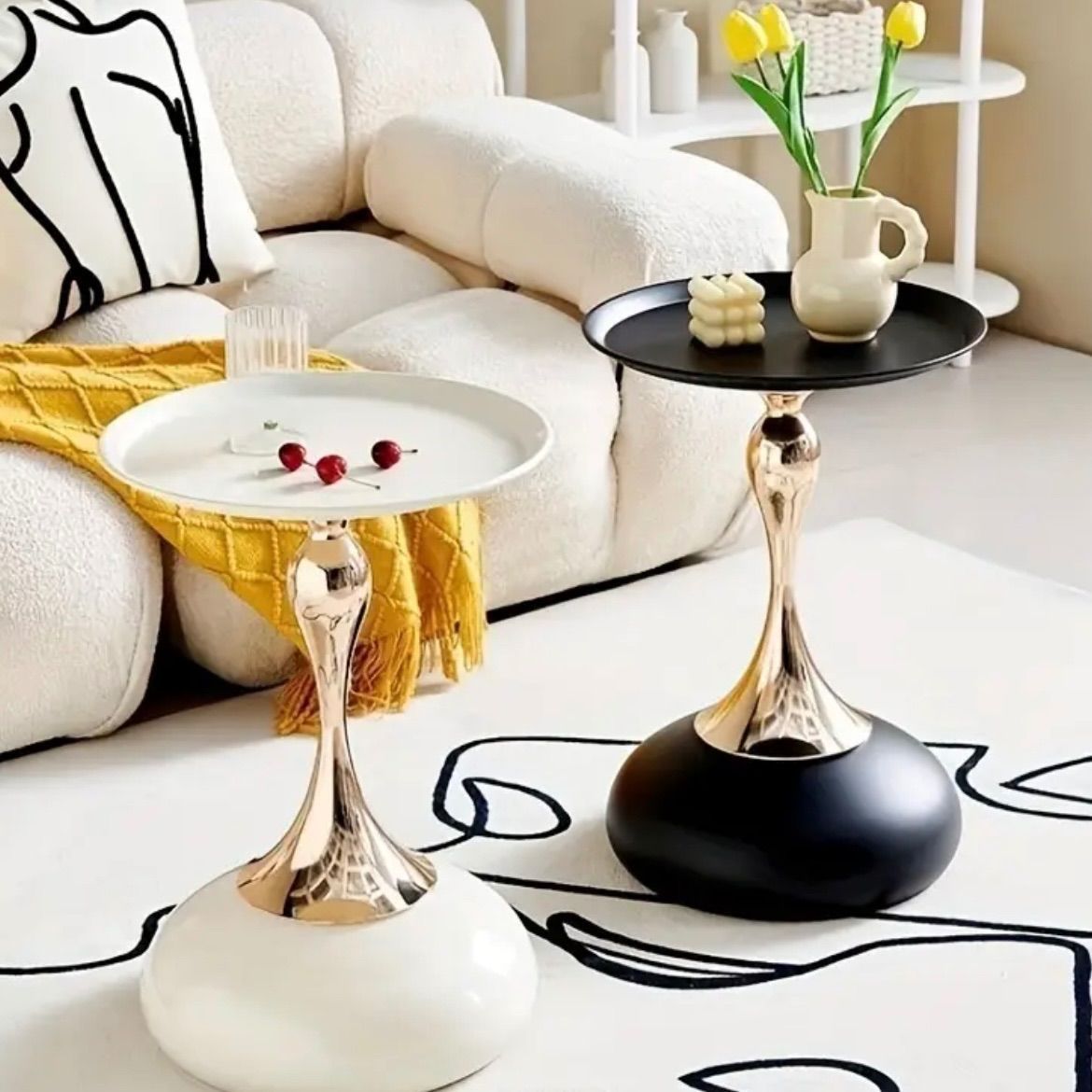 コーヒーテーブル サイドテーブル 小型 イタリアンデザイン 丸天板 幅35cm 金属脚付き モダンスタイル リビングルーム ベッドルーム ダイニングルーム コーナー用 ミニマル装飾テーブル お