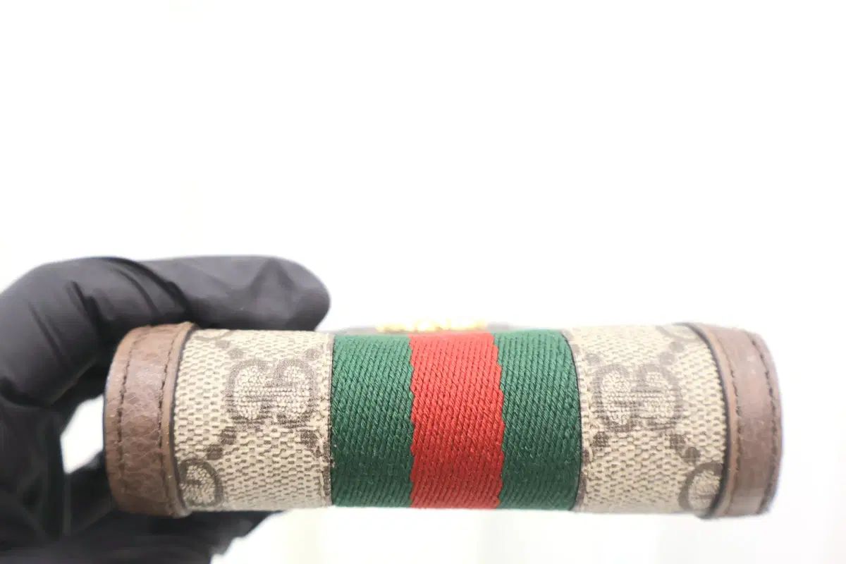 Supreme シュプリーム