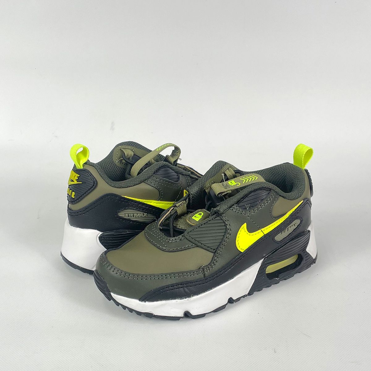 NIKE AIR MAX 90 TOGGLE BP MEDIUM OLIVE/SEQUOIA/BLACK/VOLT