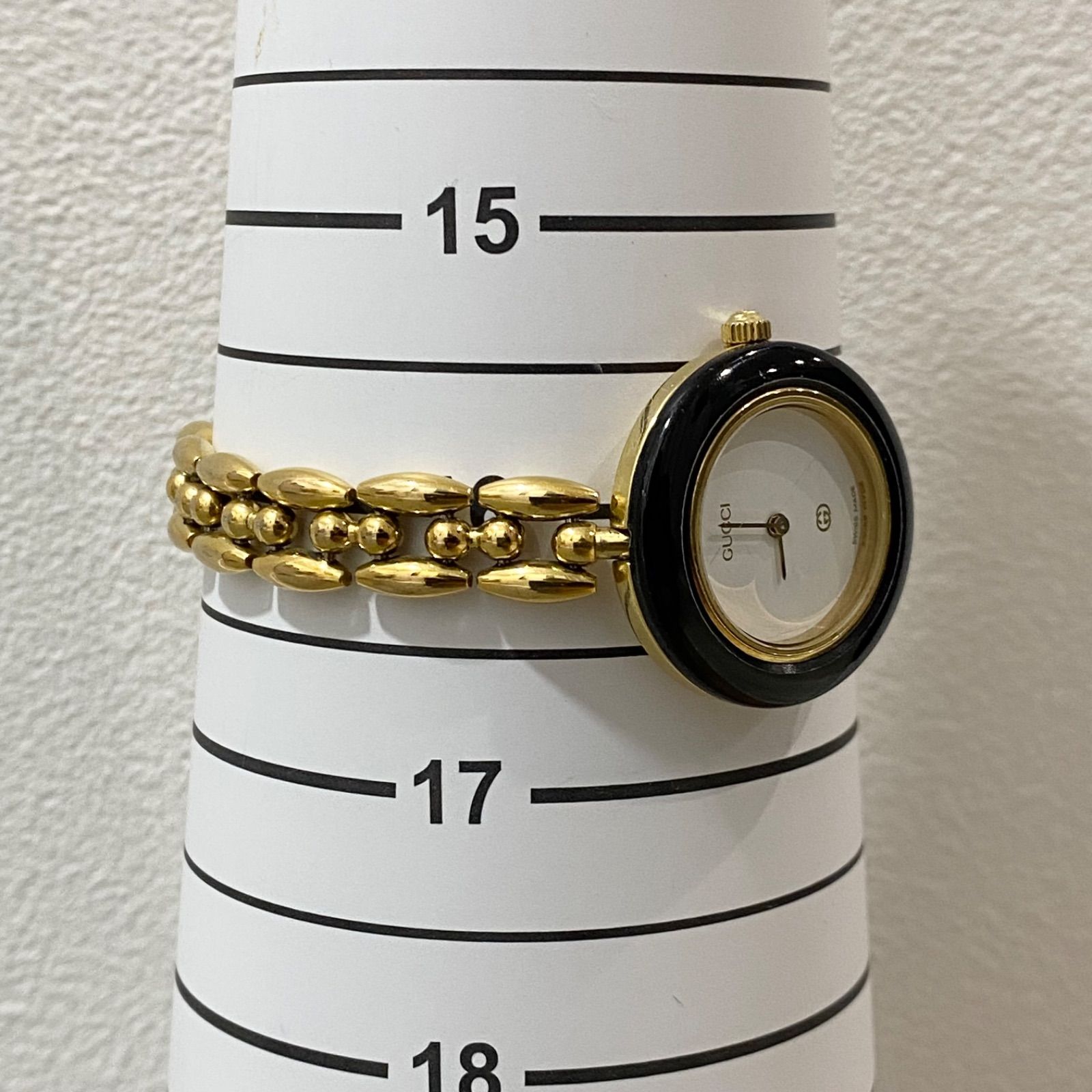 新品電池 グッチ　チェンジベゼル　レディース　バングル　腕時計 GUCCI グッチ レディース 腕時計 チェンジベゼル バングル