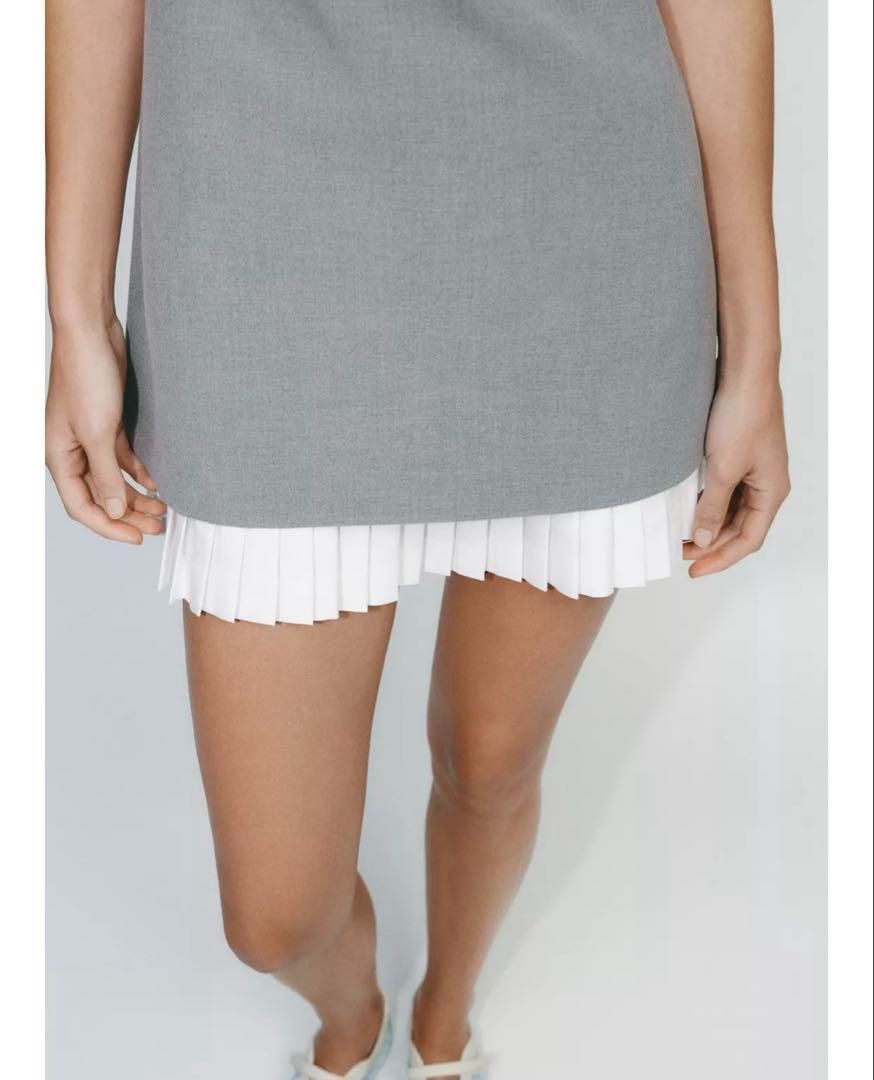 ZARA 【完売品】　コンビポプリンショートワンピース　Sサイズ　グレー ZARA完売品のコンビポプリンショートワンピース☆Sサイズ☆グレー色