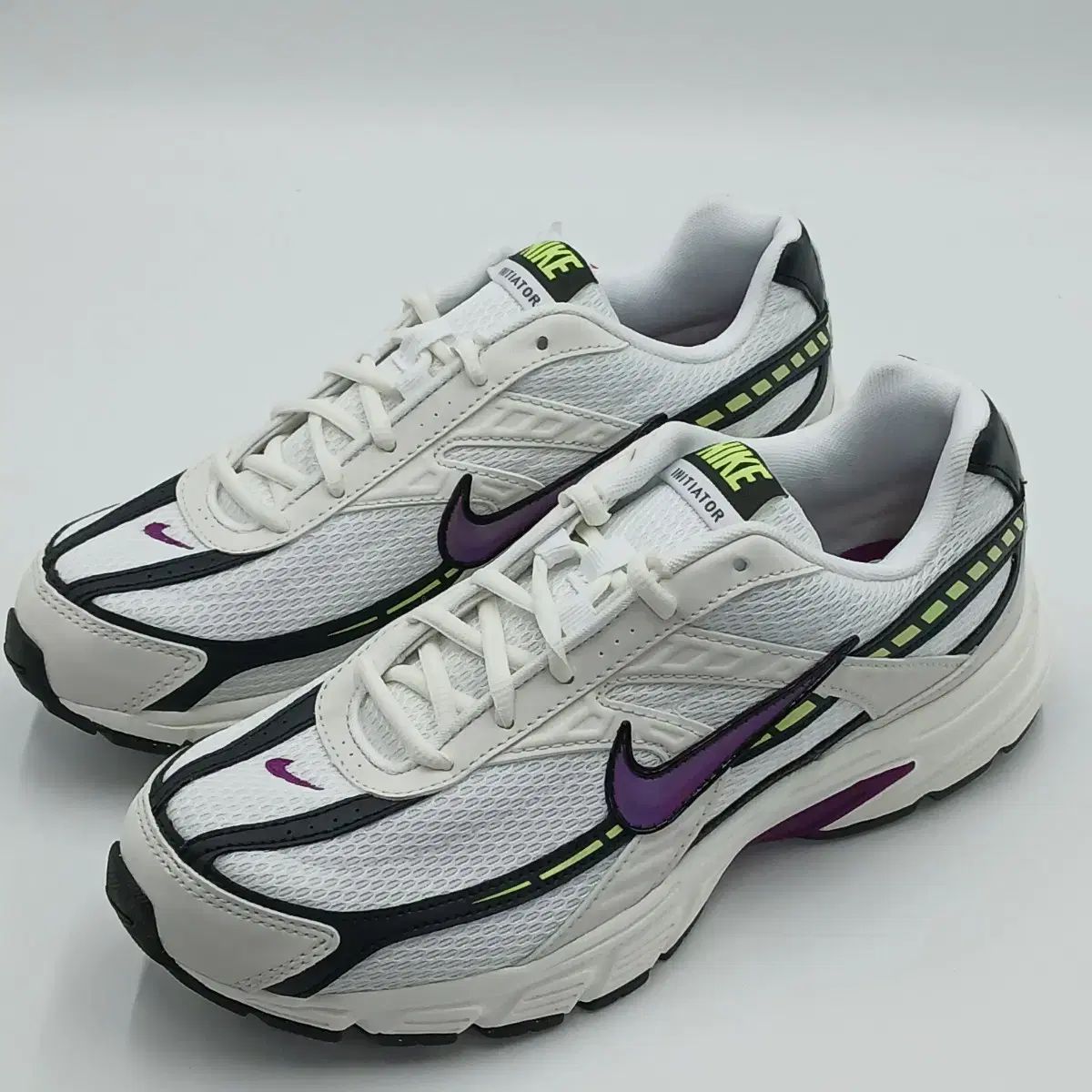 NIKE ナイキ メンズ スニーカー ランニングシューズ