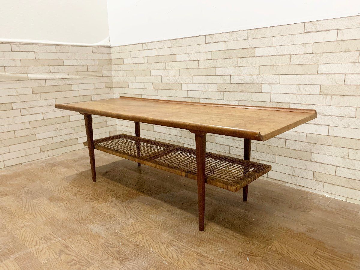 calligaris / カリガリス ダイニングチェア ラベンダー色 展示品 calligaris / カリガリス ダイニングチェア ラベンダー色 展示品