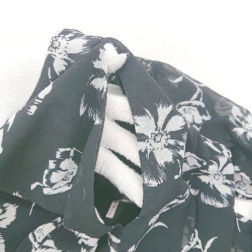 美品♡LIPSYレースワンピースS ◇ Θ LIPSY LONDON 花柄 肩レース シアー 長袖 ミニ丈