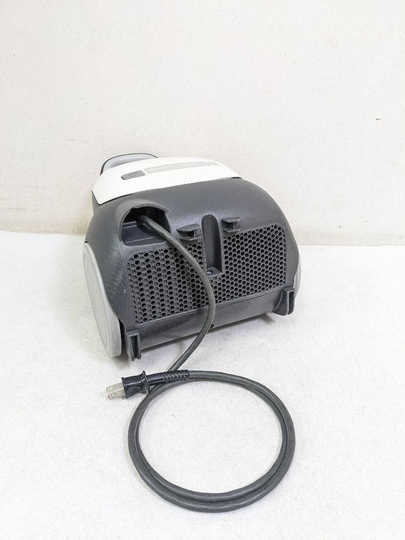 Panasonic MC-PKL15A-W サイクロン式掃除機 2014年製 Panasonic MC-PKL15A-W サイクロン式掃除機 2014年製