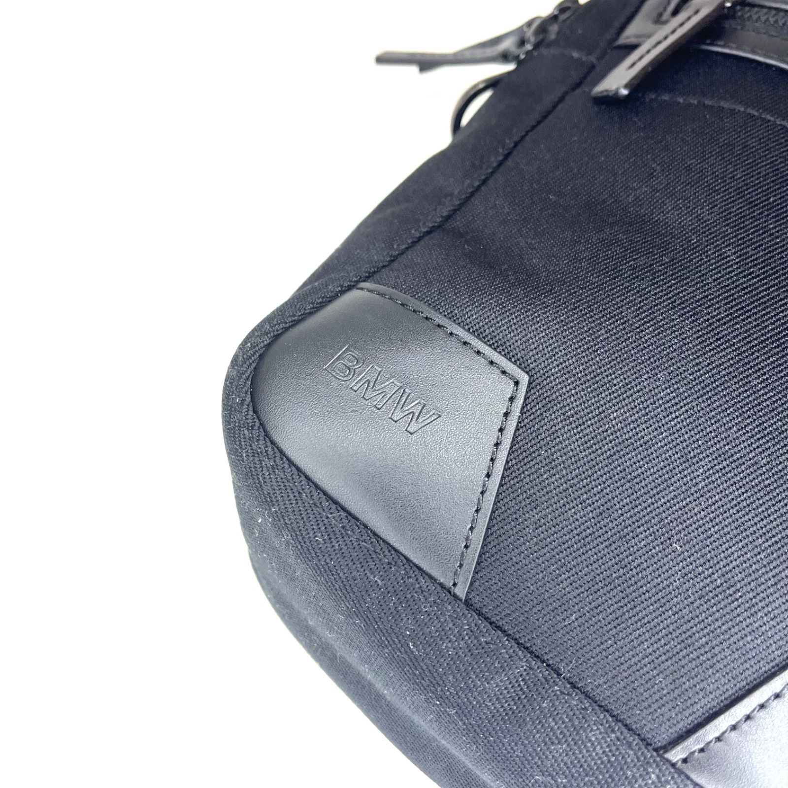 新品 VENQUE × BMWコラボショルダーバッグ - メルカリ