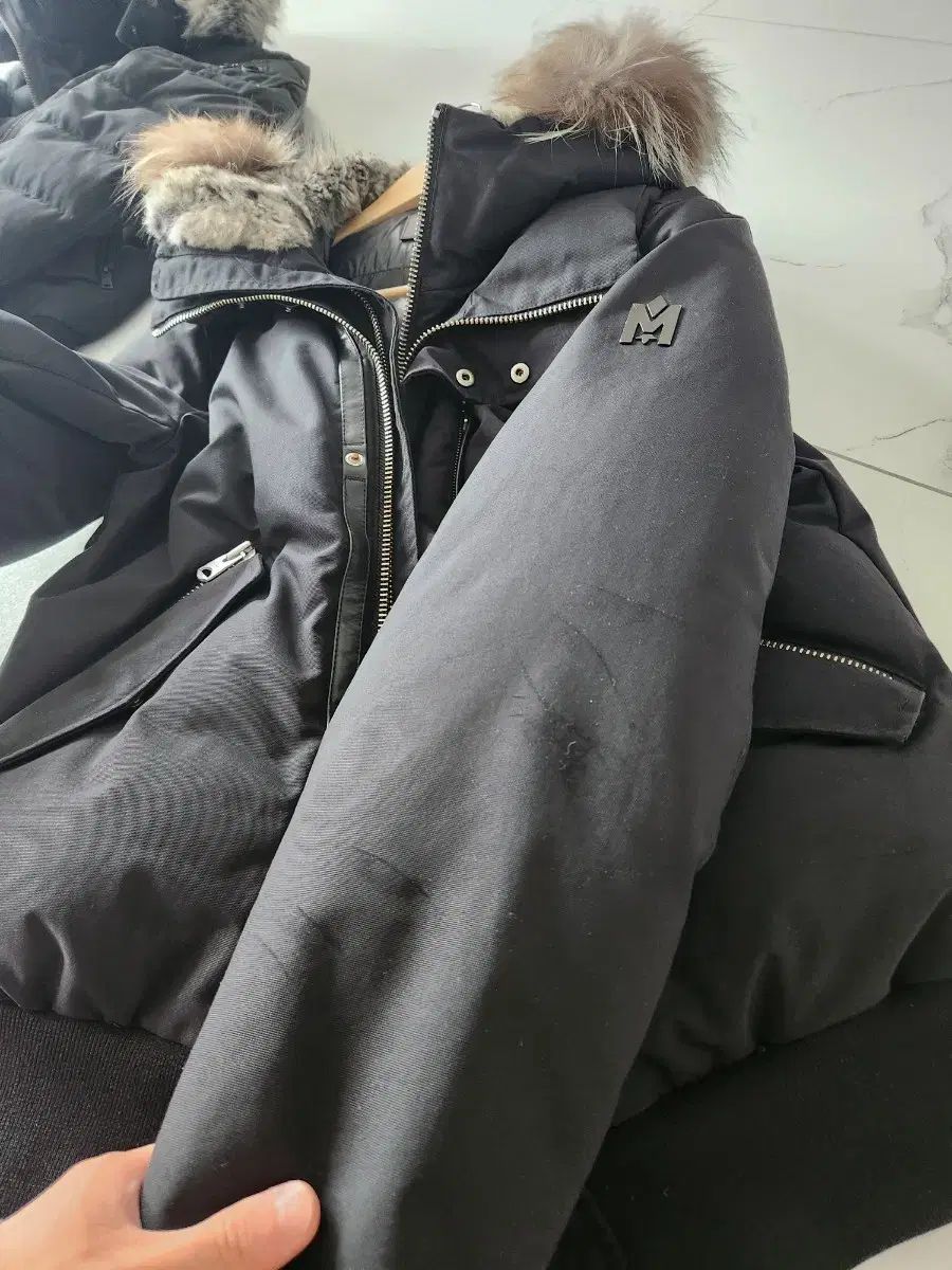 マッカージュmackage リアルファーボンバージャケット