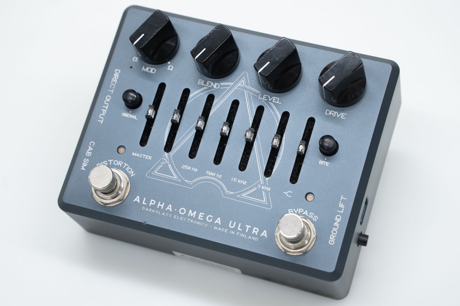 【動作確認済み】Darkglass ALPHA-OMEGA ULTRA 箱あり Darkglass ALPHA.OMEGA ベースエフェクター箱付き 動作確認済み