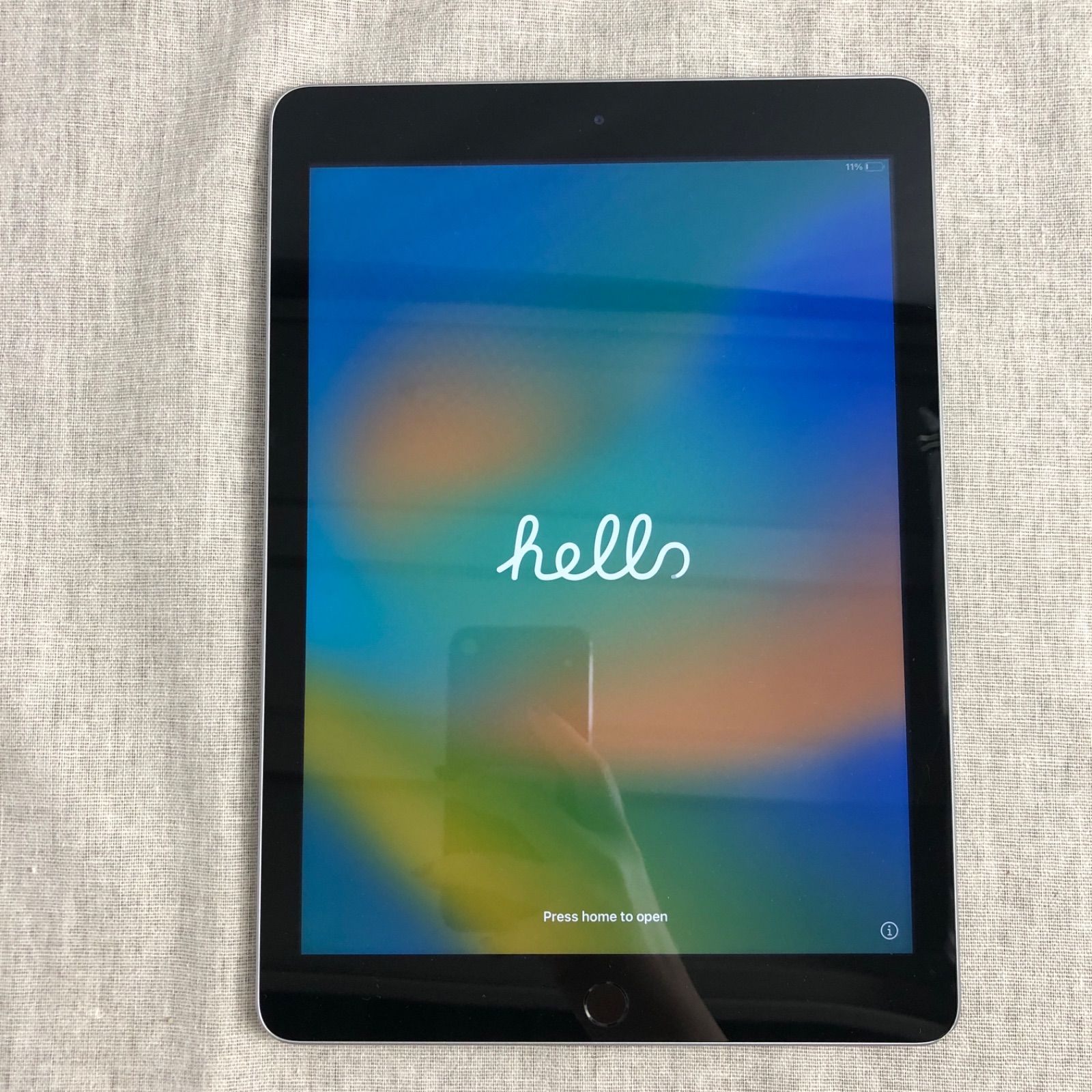 ◇ジャンク品◇iPad 第5世代 Wi-Fi 128GB Space Gray【バッテリー摩耗 