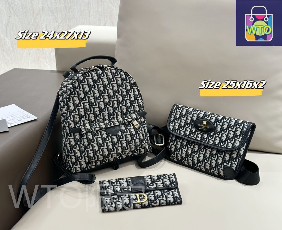 DIOR　カバーオール　3点セット　定価10万円 DIORカバーオール3点セット定価10万円