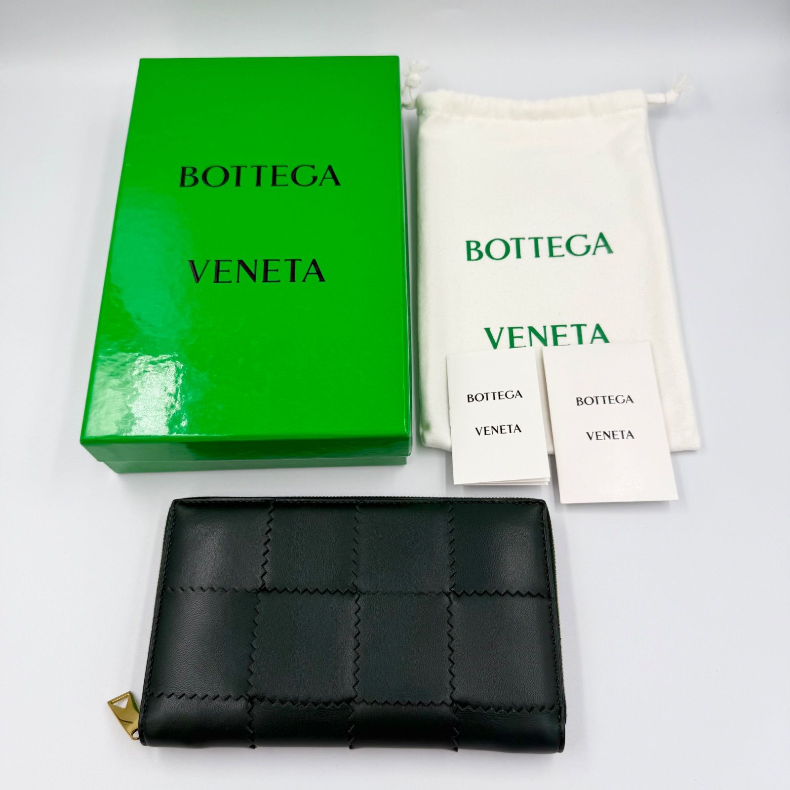 送込★極美品⭐️BOTTEGA VENETA 財布　ボッテガ　ラウンド　グリーン repawn_10004042