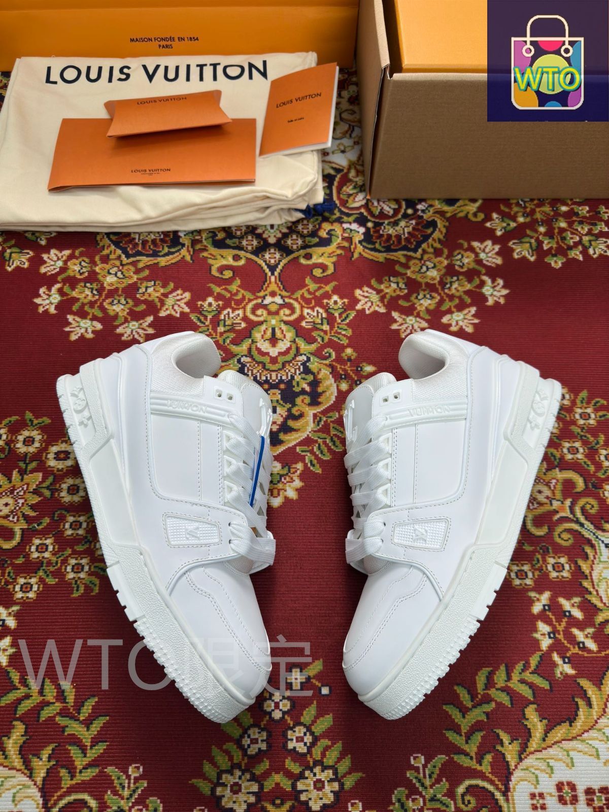 LOUIS VUITTON　白靴 Louis Vuitton trainer 白い靴｜本日限定特価｜新品未使用-WTO