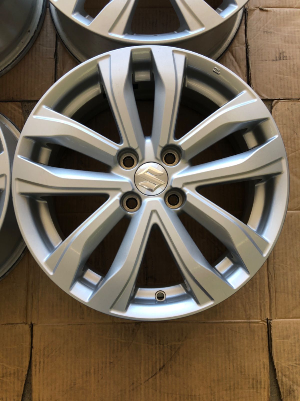 ENKEI スズキ スイフトRS 後期 ZC72 純正アルミホイール 16