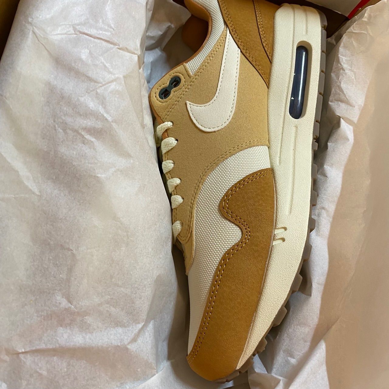 ◈ Nike