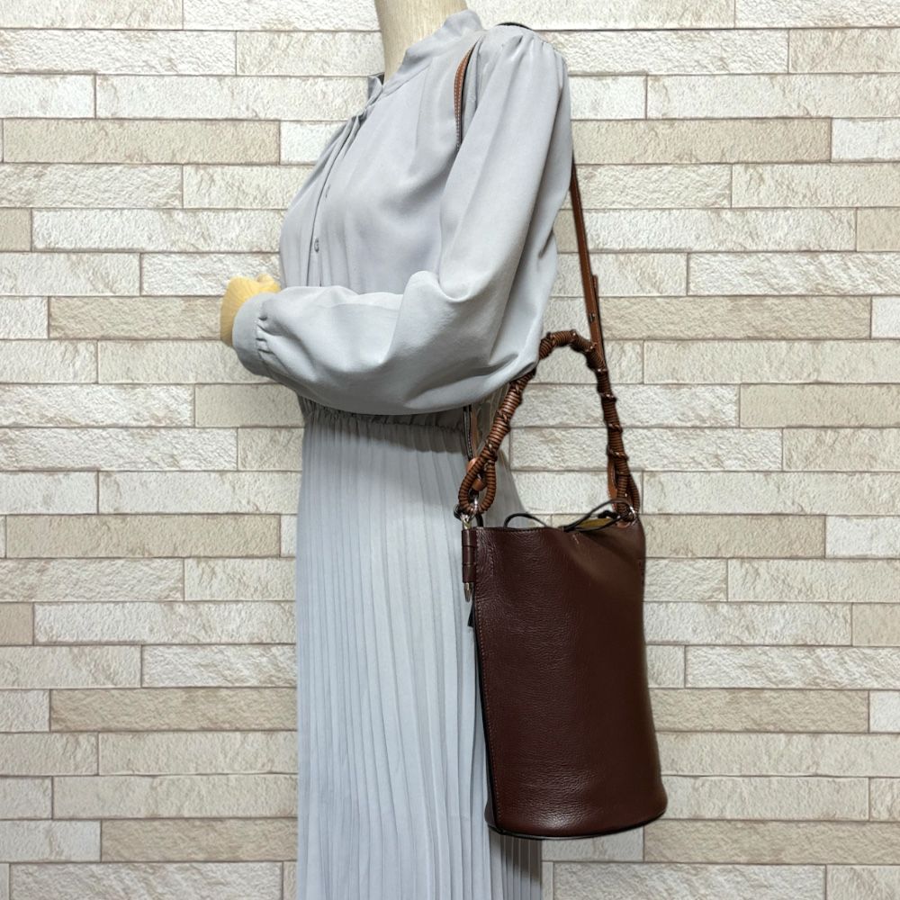 LOEWE】ロエベ ゲートバケット