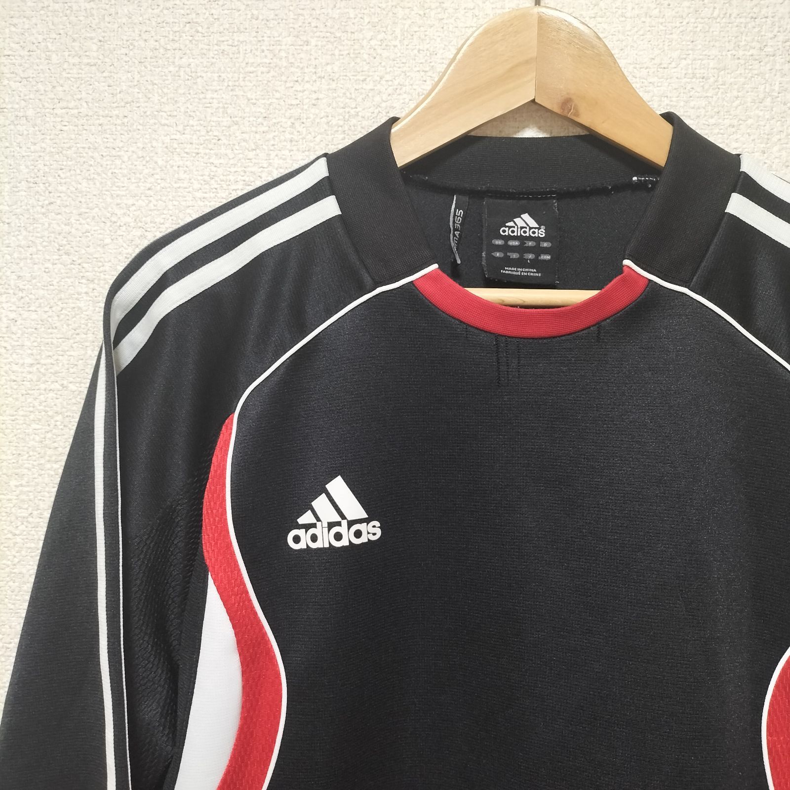 ☆00s old adidas 2008年製 万国旗タグ ゲームシャツ ロンT トラックジャージ メンズ サイズL 黒 ブラック トップス  パフォーマンスロゴ アディダス オールド ビンテージ ブランド古着 USED