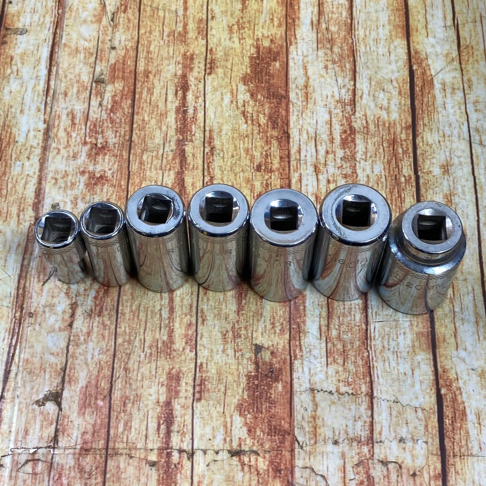 最大75％割引！ MACTOOL マックツール ソケットセット 7点セット X6 20|19|18|16|15|11|9 MMR dr.3|8 川崎店 シルエット