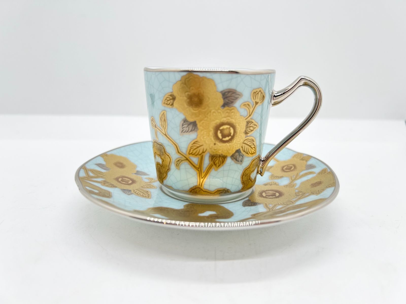 新品】ノリタケ オマージュコレクション デミタス碗皿 淡青絵薔薇文 