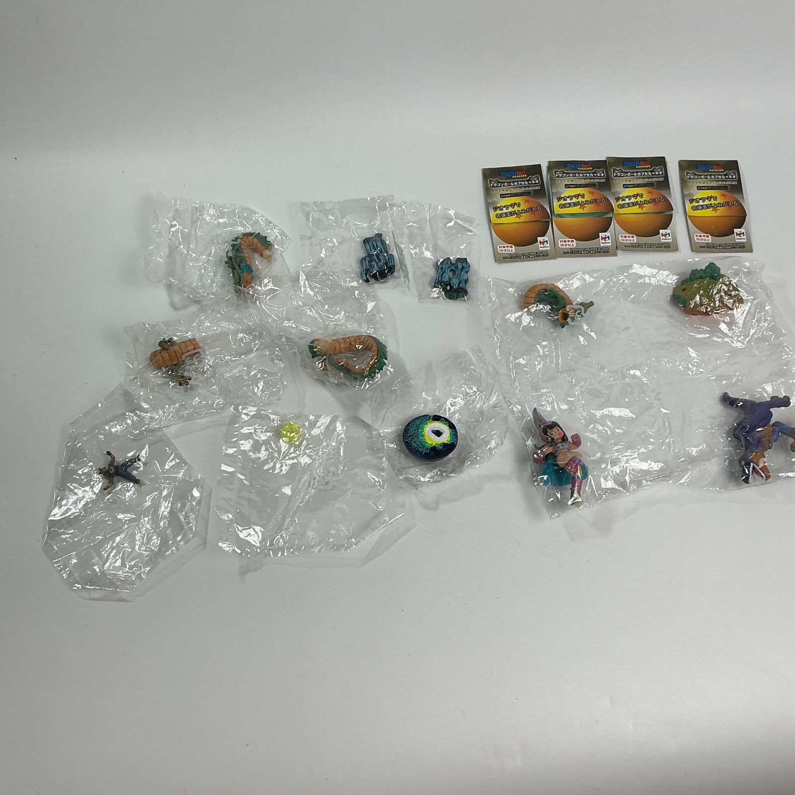ドラゴンボールカプセル ネオ 摩訶不思議 ドラゴンボール総集編 