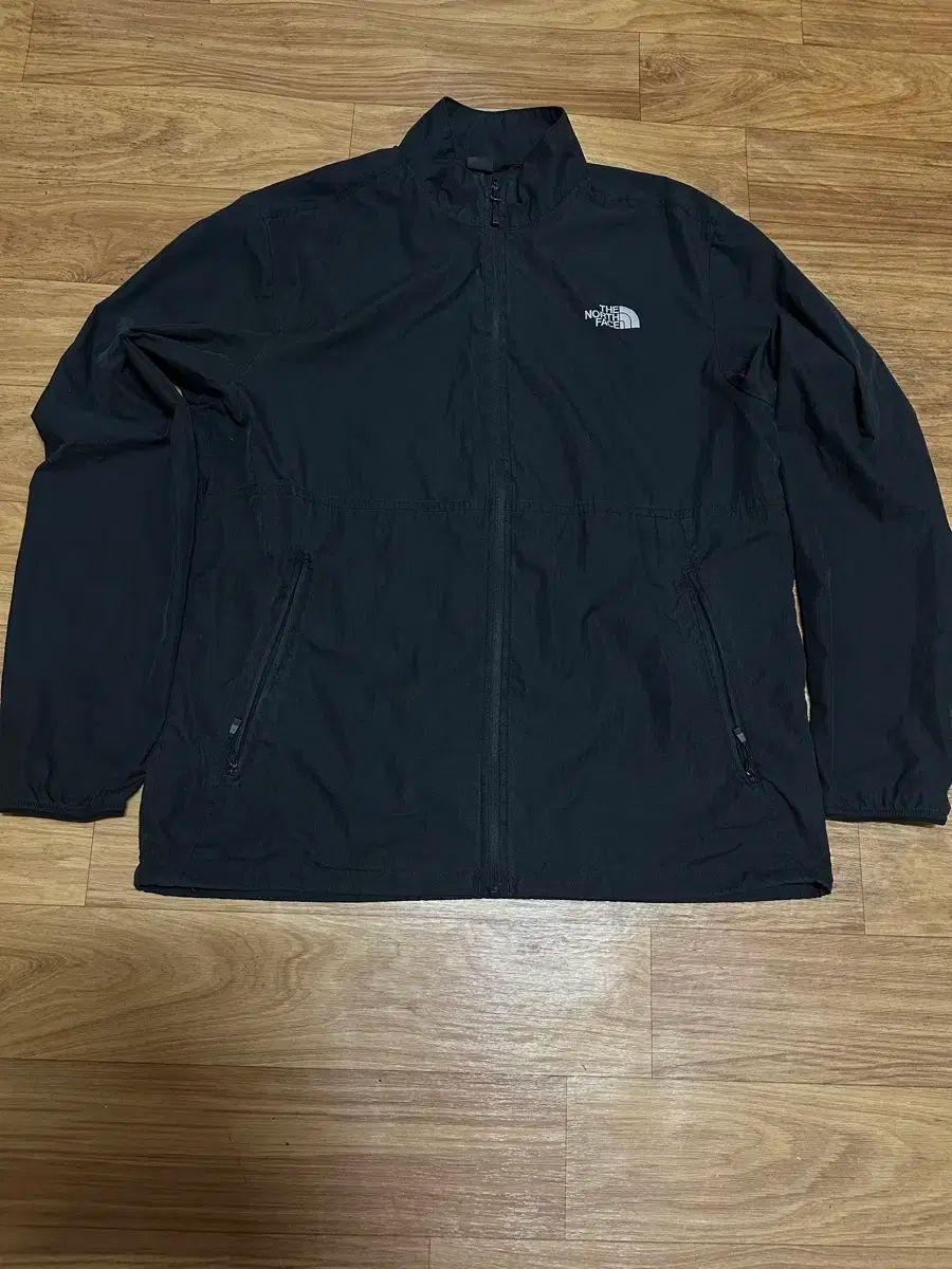 105 THE NORTH FACE ザ ノース フェイス ウィンドブレーカー