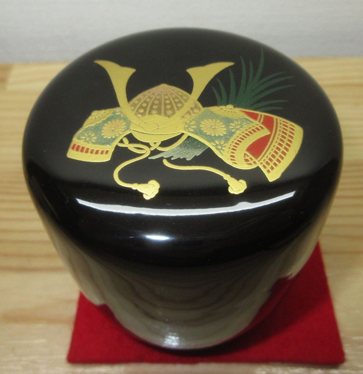 逢絢亭 茶道具 中棗 山中塗 兜蒔絵 内朱塗 木製 中谷秀斎 共箱入り