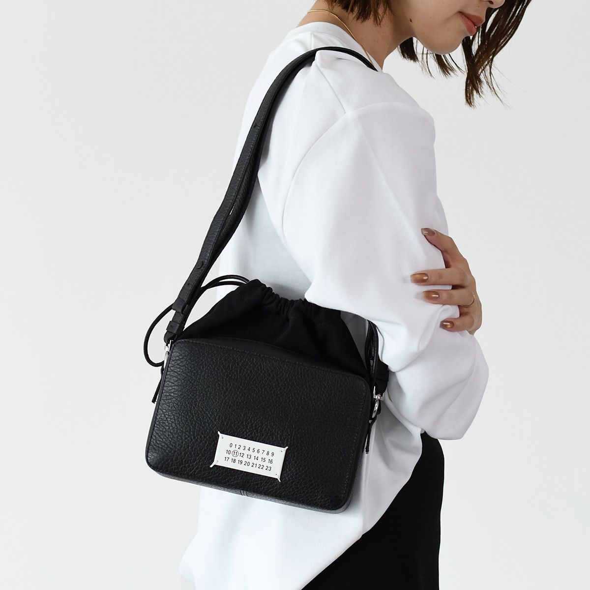 MAISON MARGIELA メゾンマルジェラ バッグ 鞄 5AC カメラバッグ