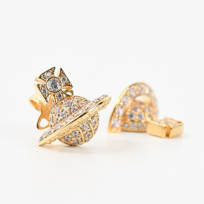 ミニお花モチーフピアス 三つ葉ピアス フリヴォル ホワイトゴールド