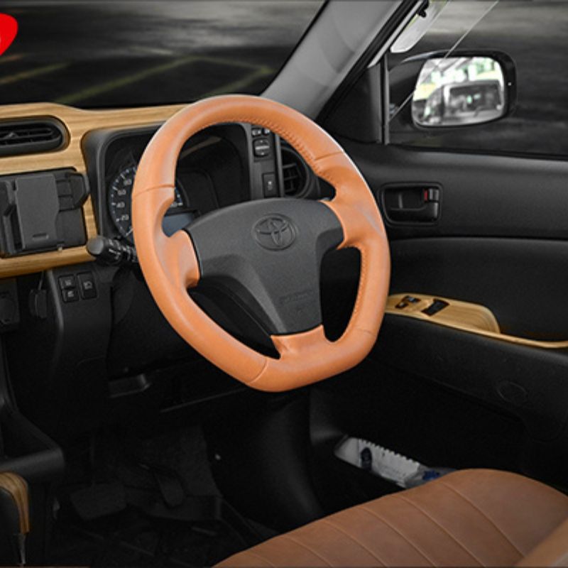 オールレザーステアリング